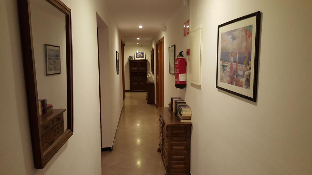 Hostal Residencia Catalina Паламос Экстерьер фото